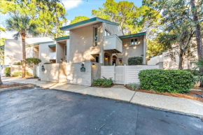 Stoney Creek 246, 2 Bedrooms, Pool Access, WiFi, Sleeps 6